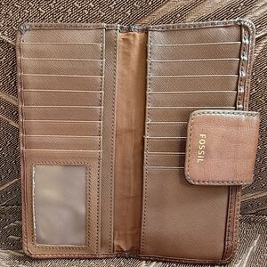 Fossil Brown Leather Accordion Wallet